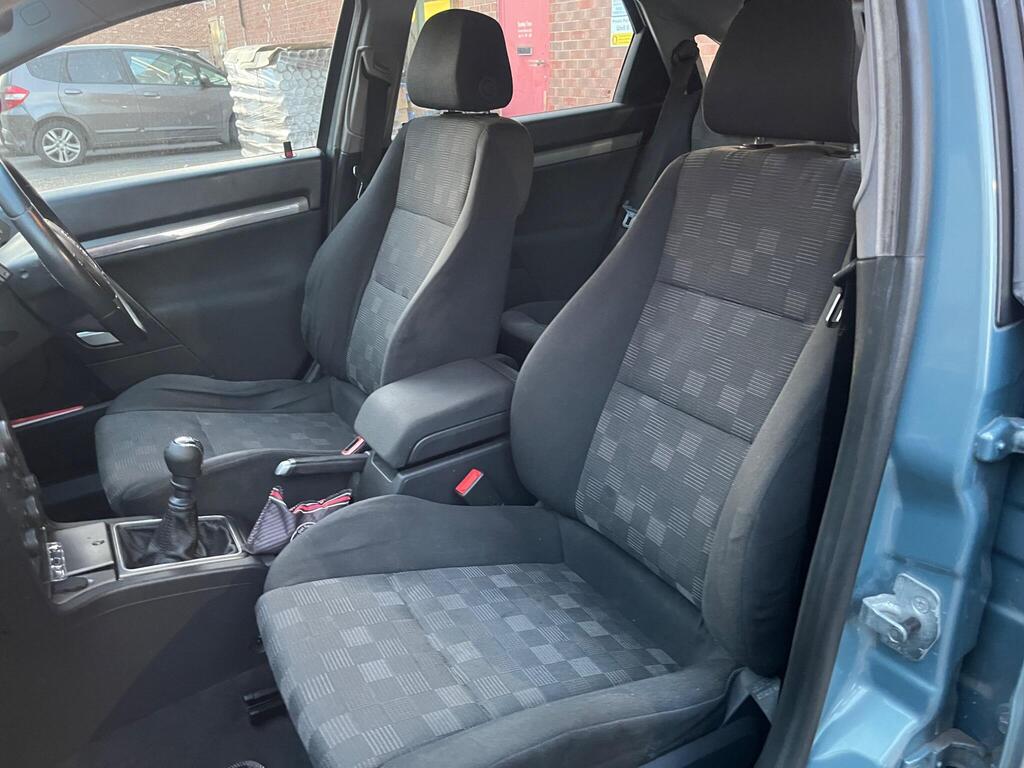 Vauxhall Vectra 72