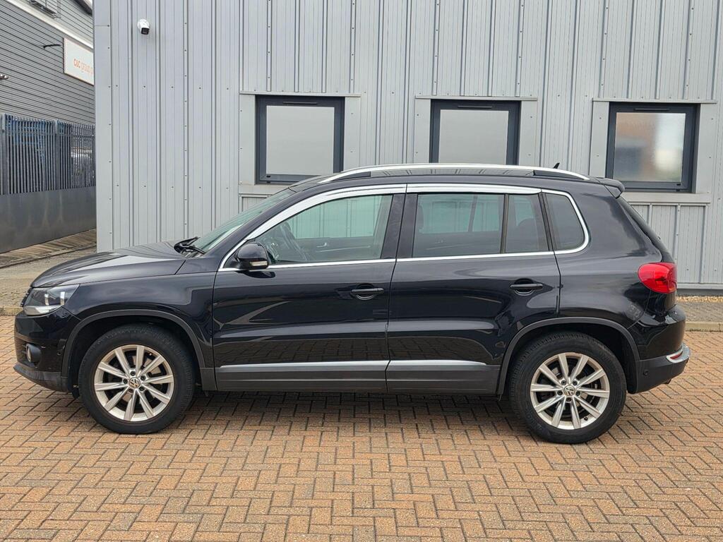 Volkswagen Tiguan 11
