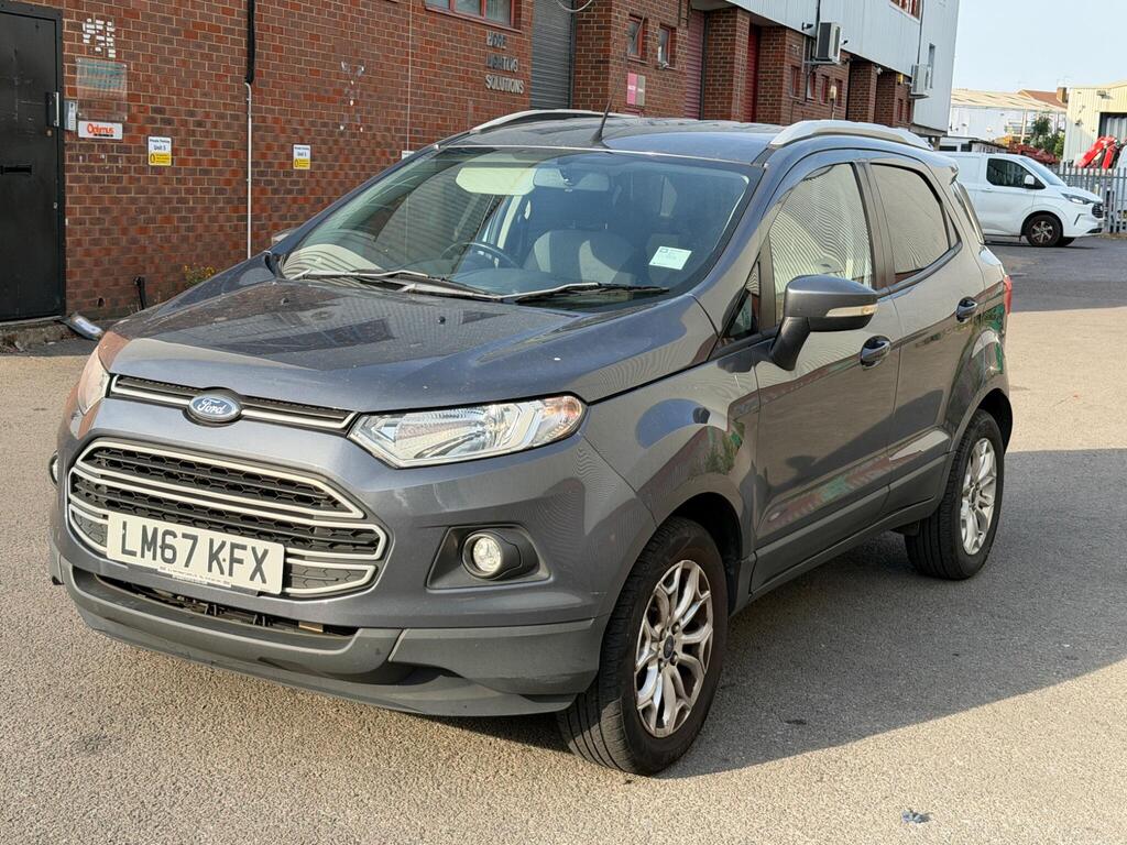 Ford EcoSport 3