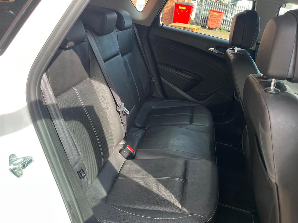 Vauxhall Astra 17