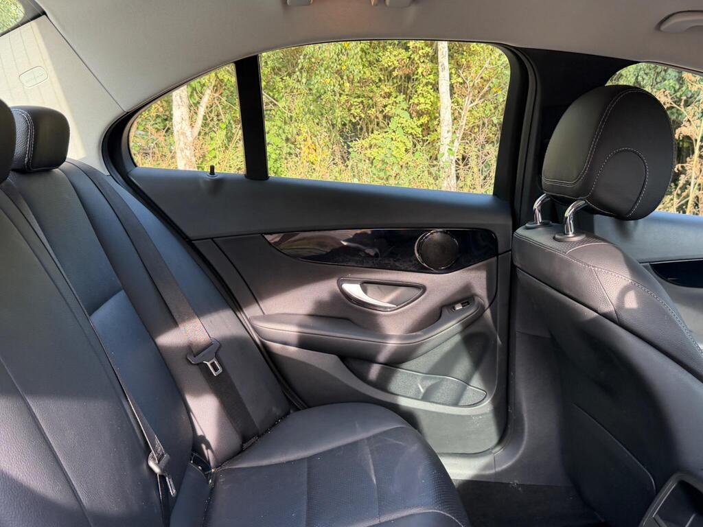 Mercedes-Benz C Class 21