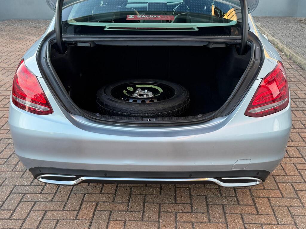 Mercedes-Benz C Class 44