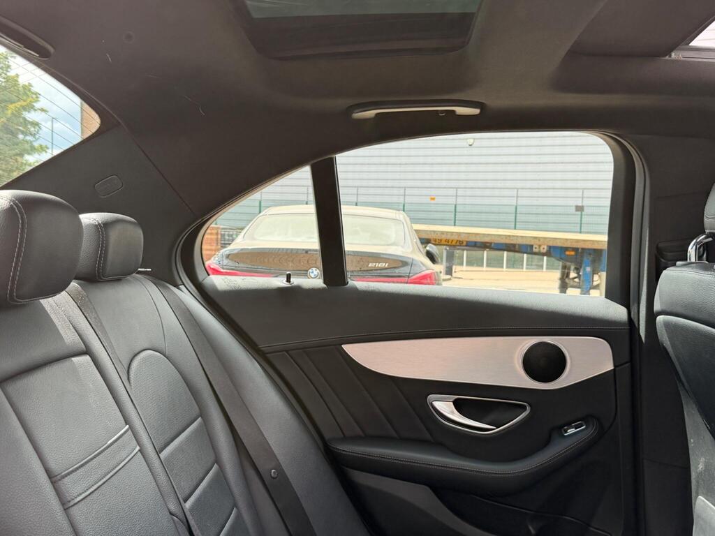 Mercedes-Benz C Class 62