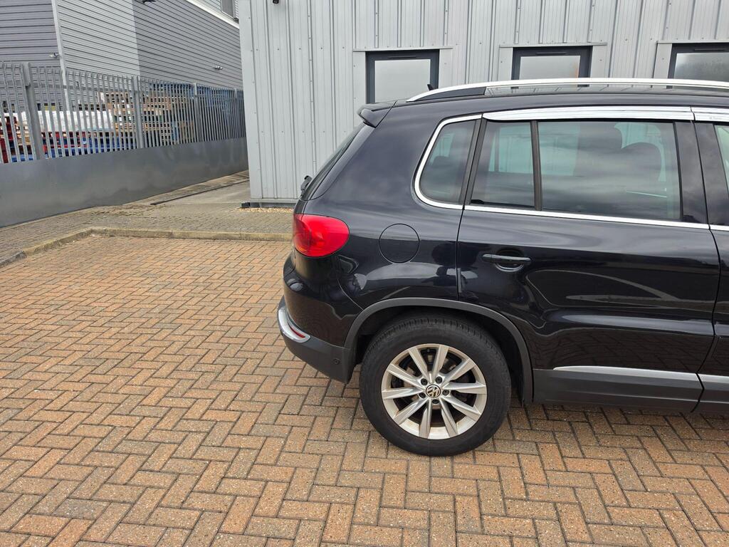 Volkswagen Tiguan 30
