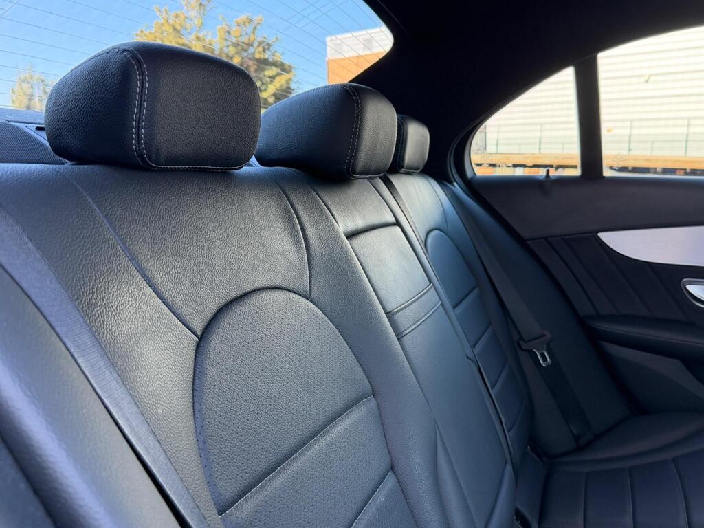Mercedes-Benz C Class 68