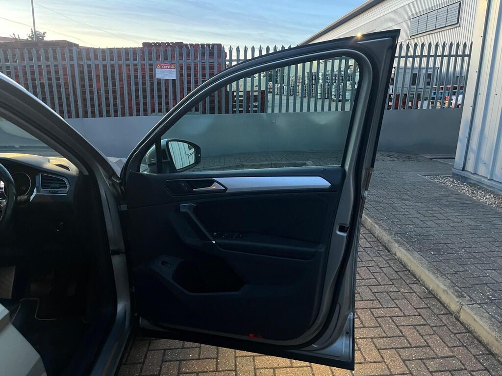 Volkswagen Tiguan 48