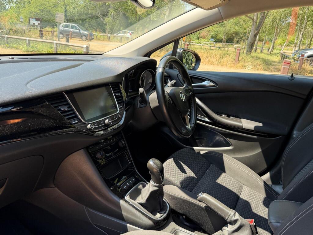 Vauxhall Astra 19