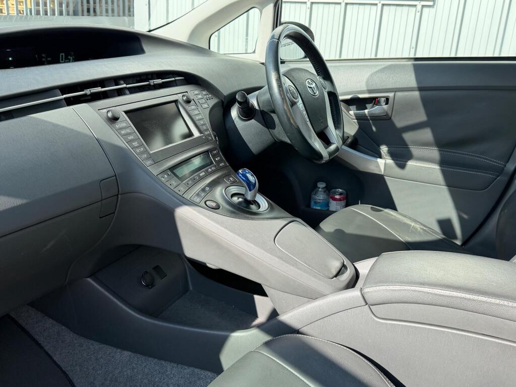 Toyota Prius 46