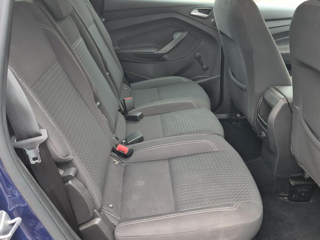 Ford C-Max 16
