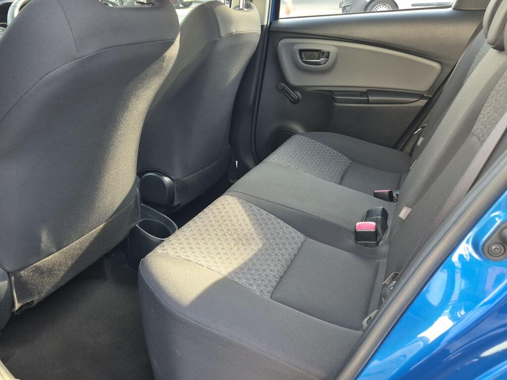 Toyota Yaris 14