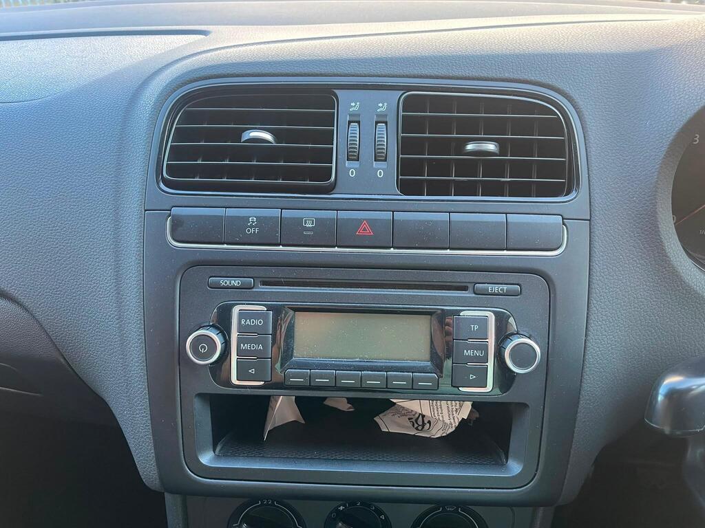 Volkswagen Polo 28