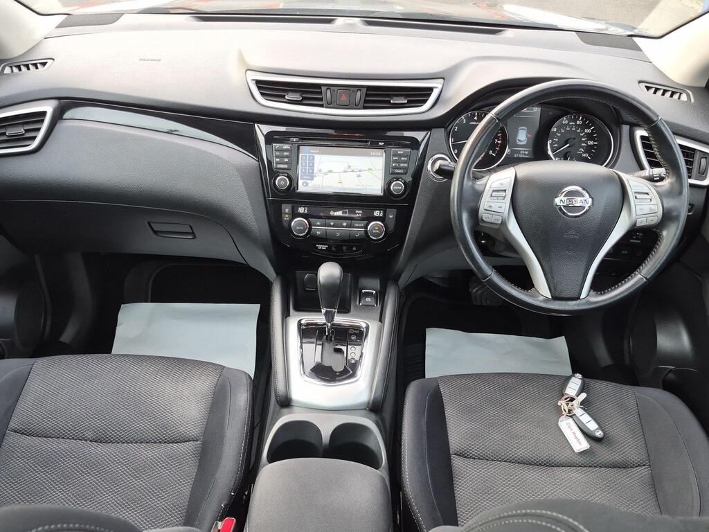 Nissan Qashqai 10