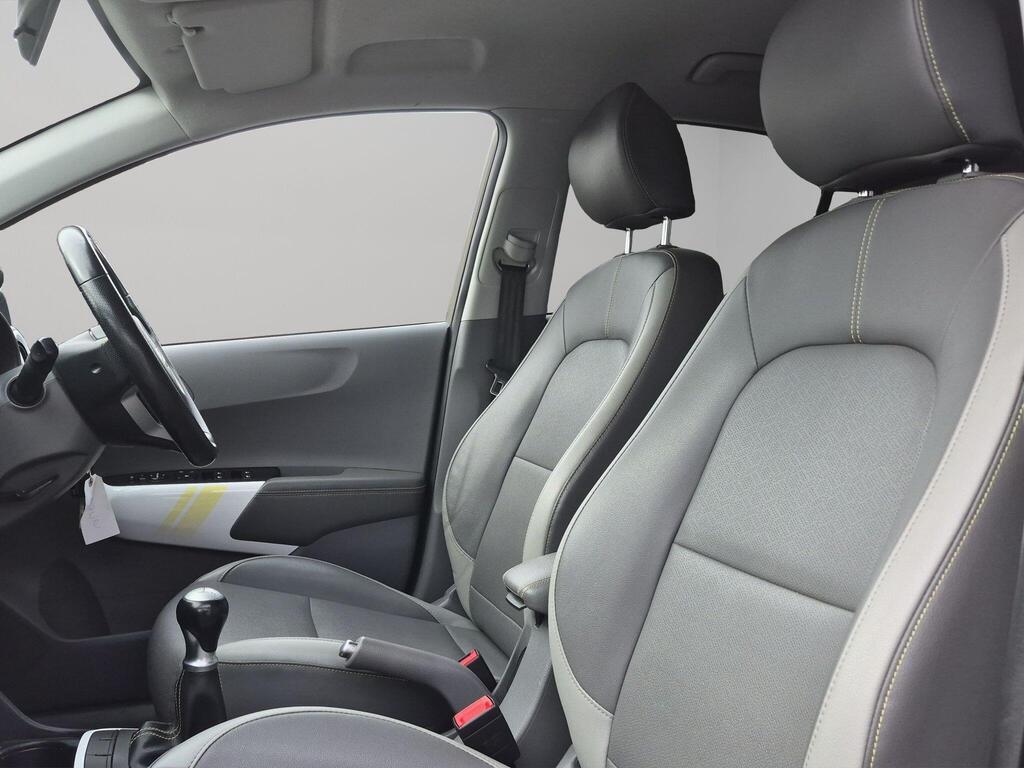 Kia Picanto 43