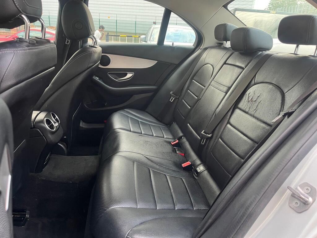 Mercedes-Benz C Class 33