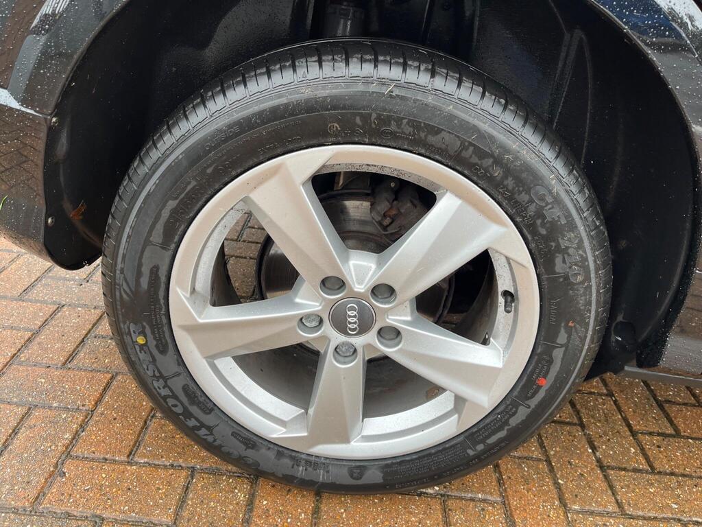 Audi Q2 72