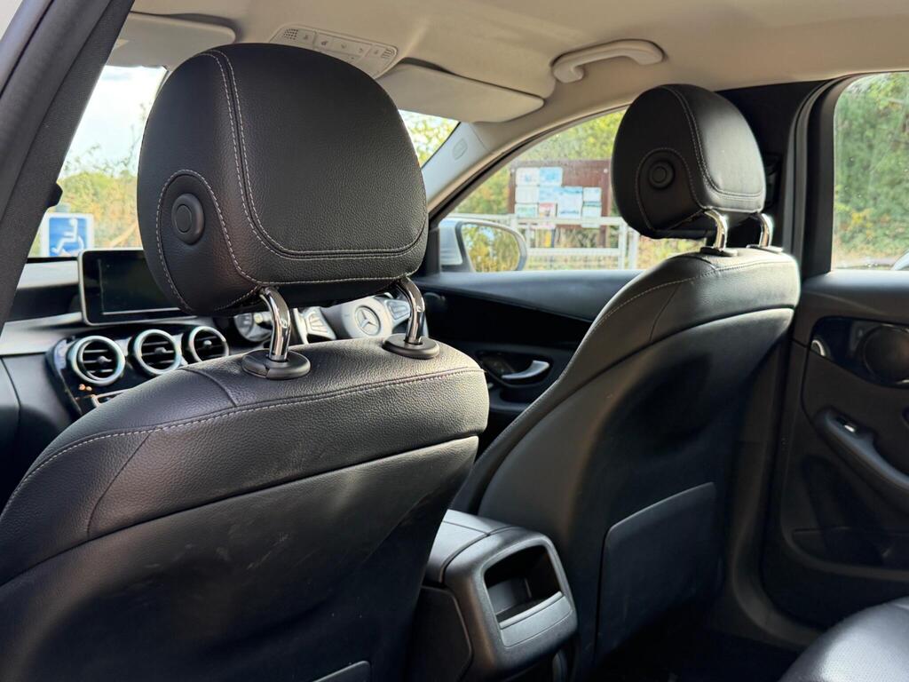 Mercedes-Benz C Class 51