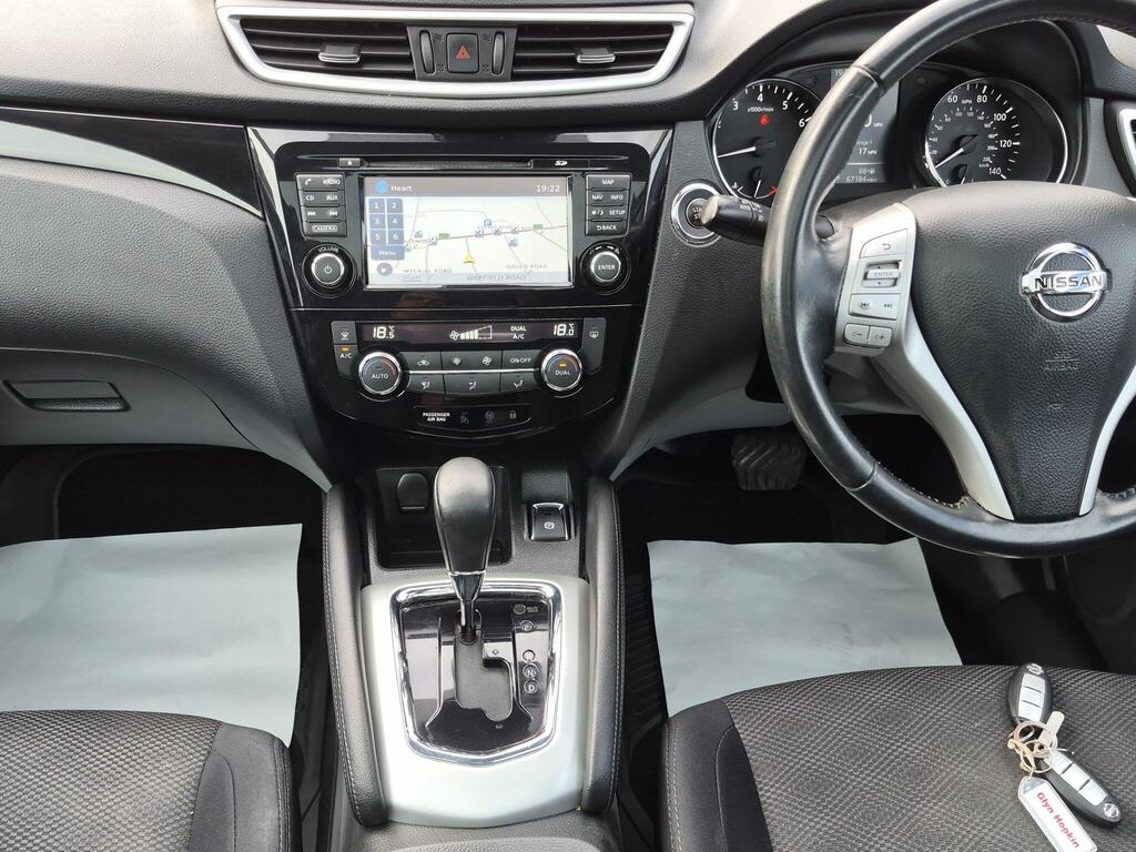Nissan Qashqai 11