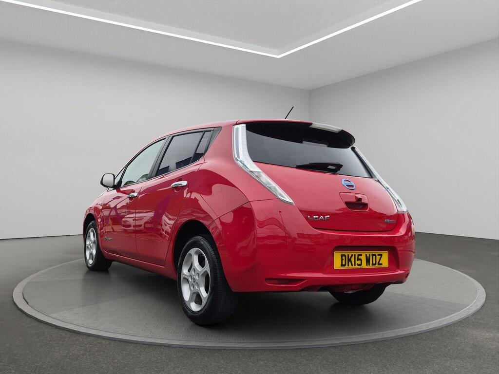 Nissan Leaf 4