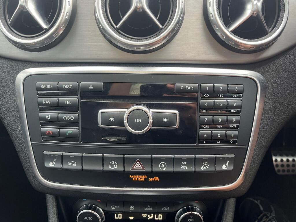 Mercedes-Benz GLA 44