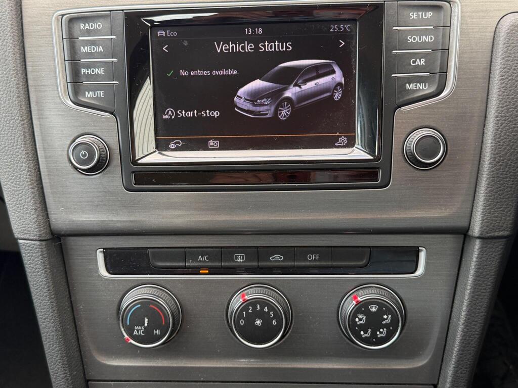 Volkswagen Golf 59