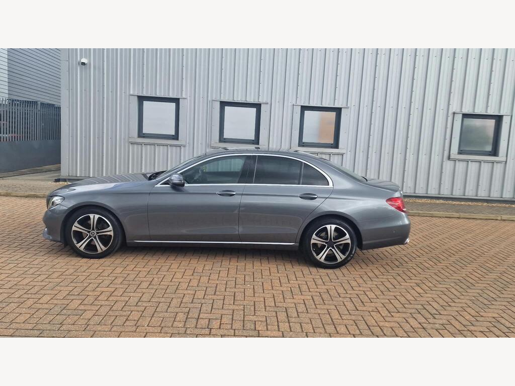 Mercedes-Benz E Class 12