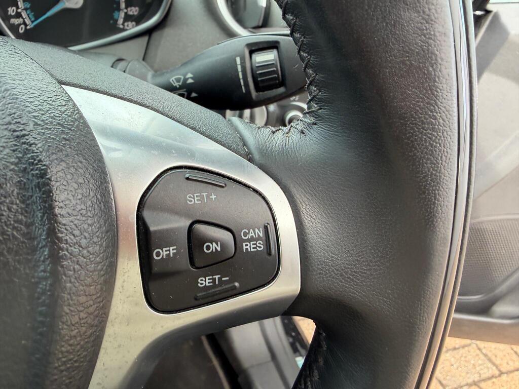 Ford Fiesta 28
