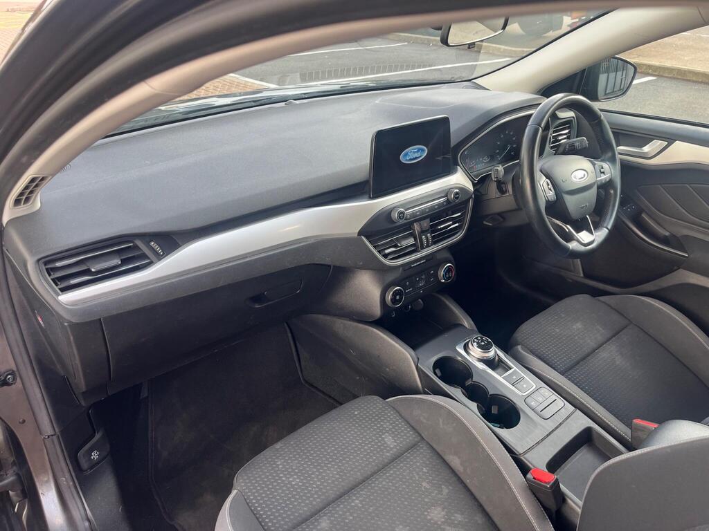 Ford Focus 40