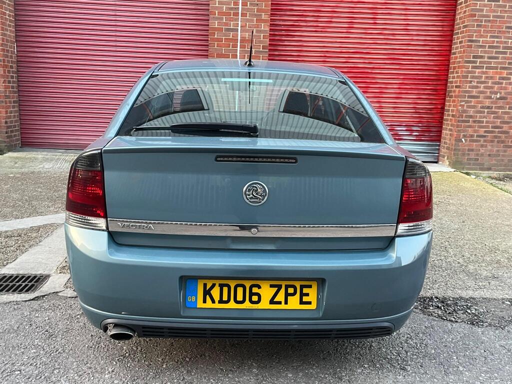 Vauxhall Vectra 18