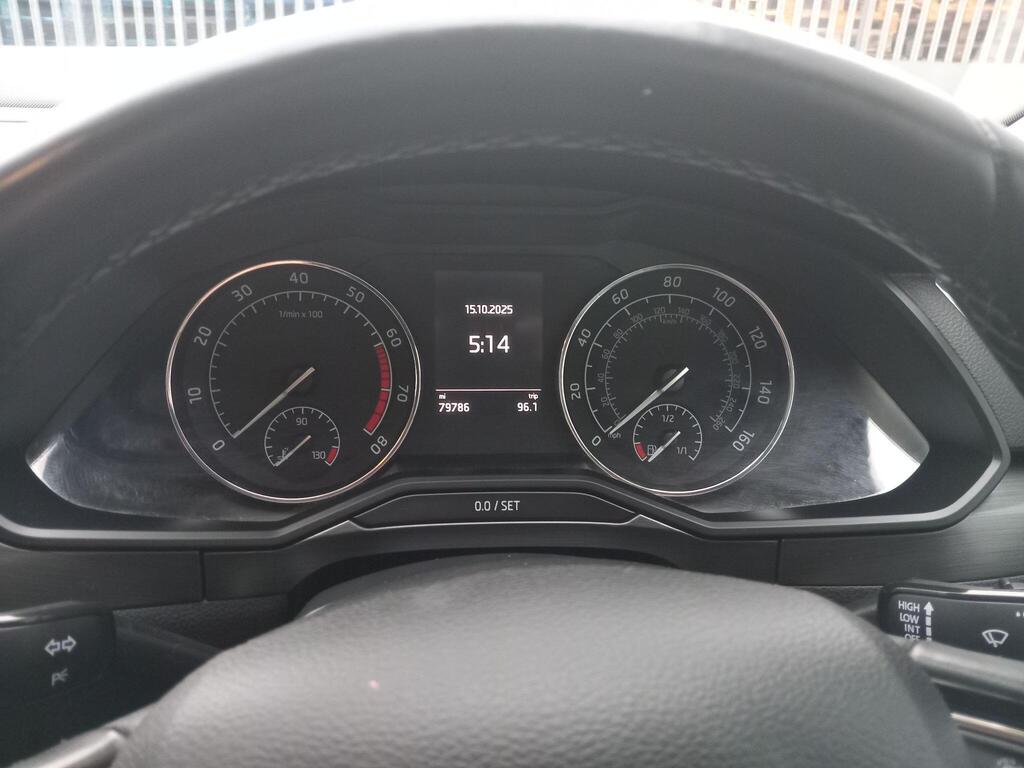 Skoda Superb 47
