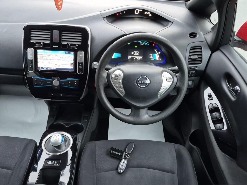 Nissan Leaf 12