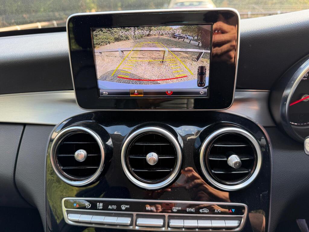 Mercedes-Benz C Class 37
