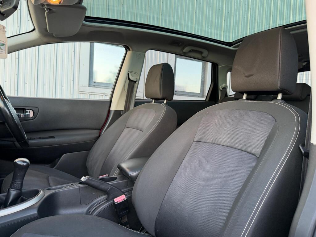 Nissan Qashqai+2 42