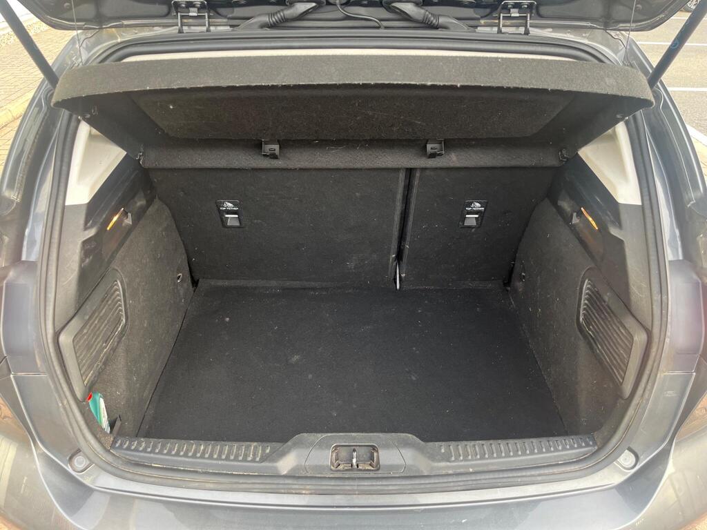 Ford Focus 79