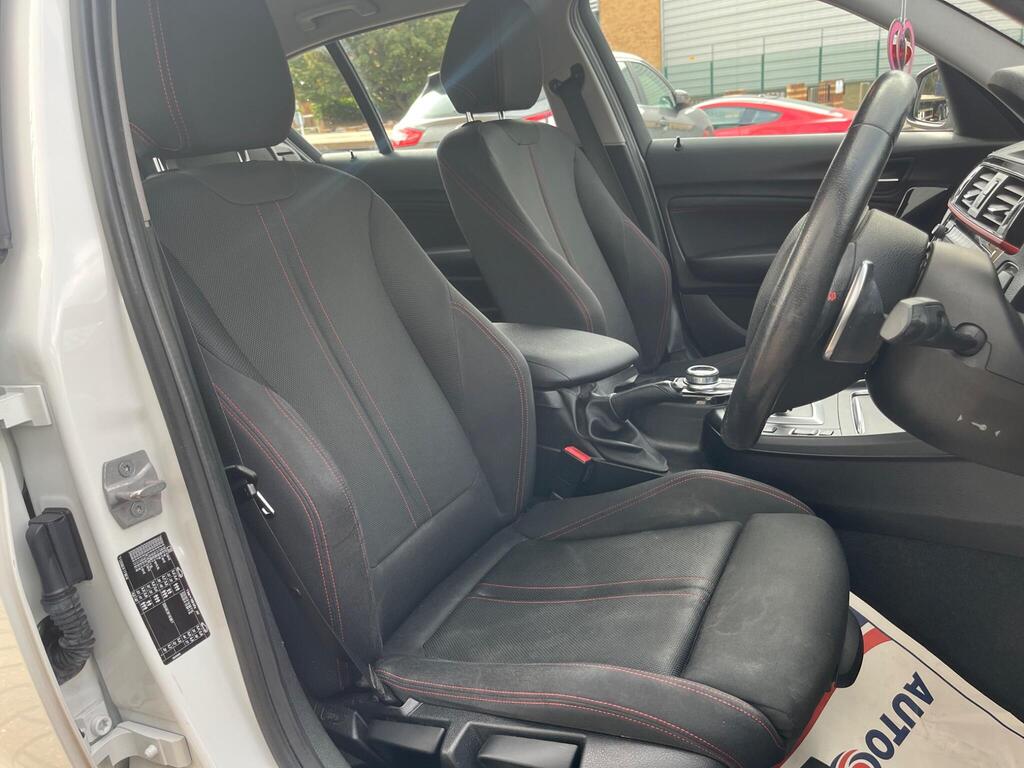 BMW 1 Series 32