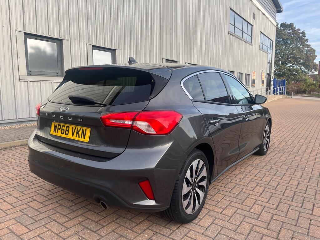 Ford Focus 31