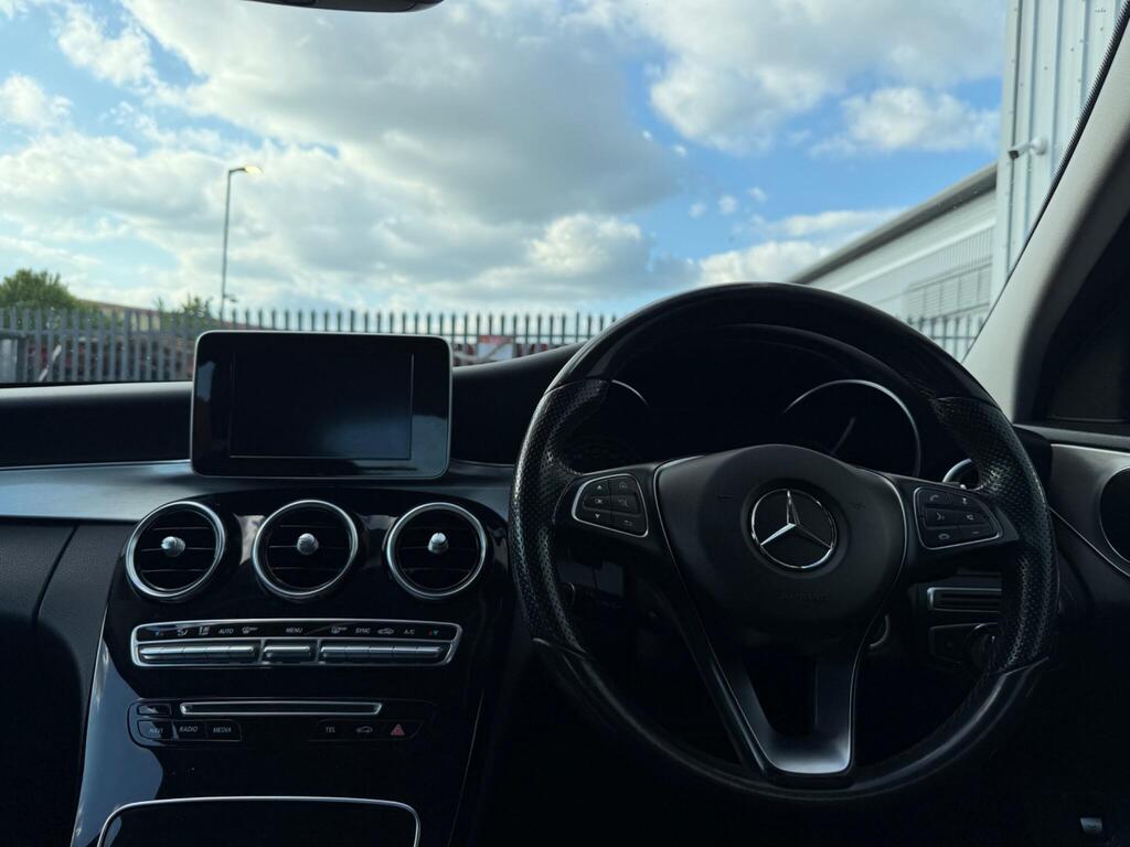 Mercedes-Benz C Class 21