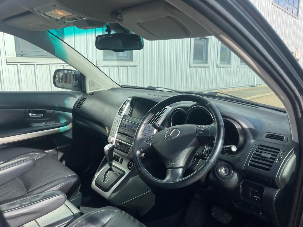 Lexus RX 28