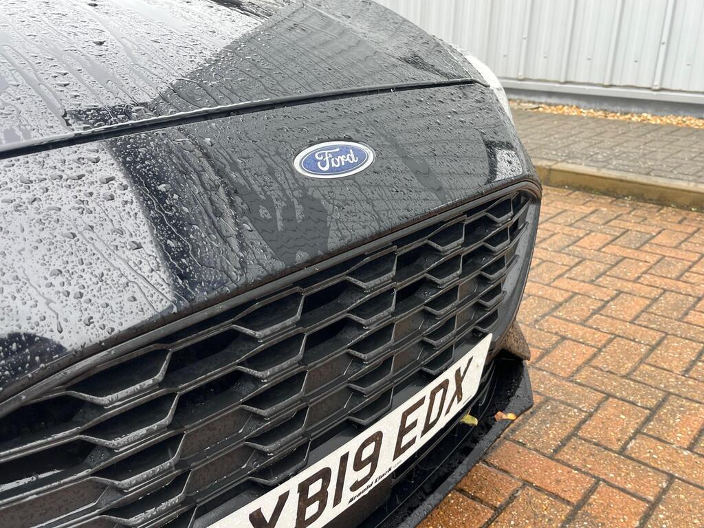 Ford Focus 87