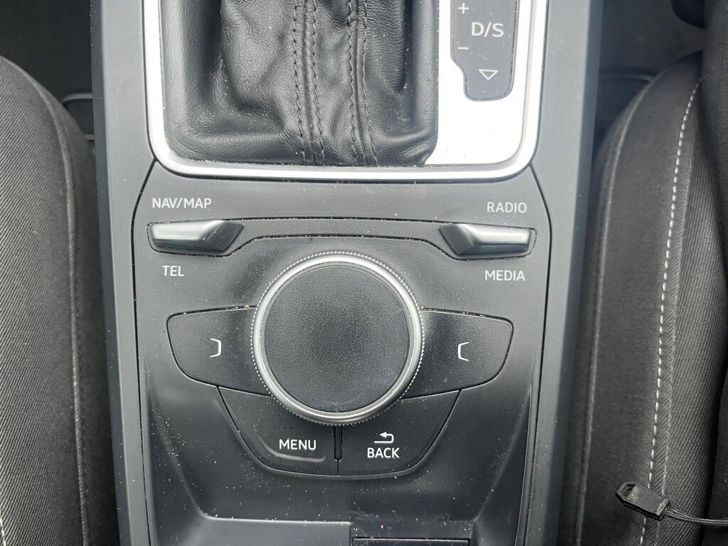 Audi Q2 66