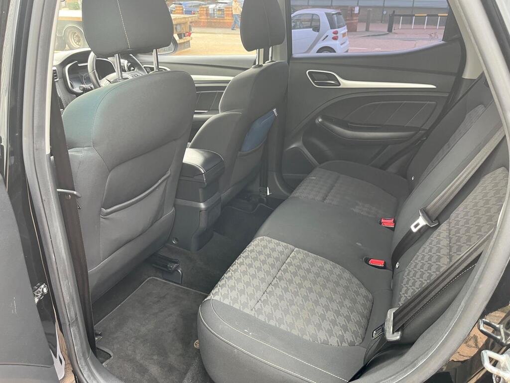 MG MG ZS 50
