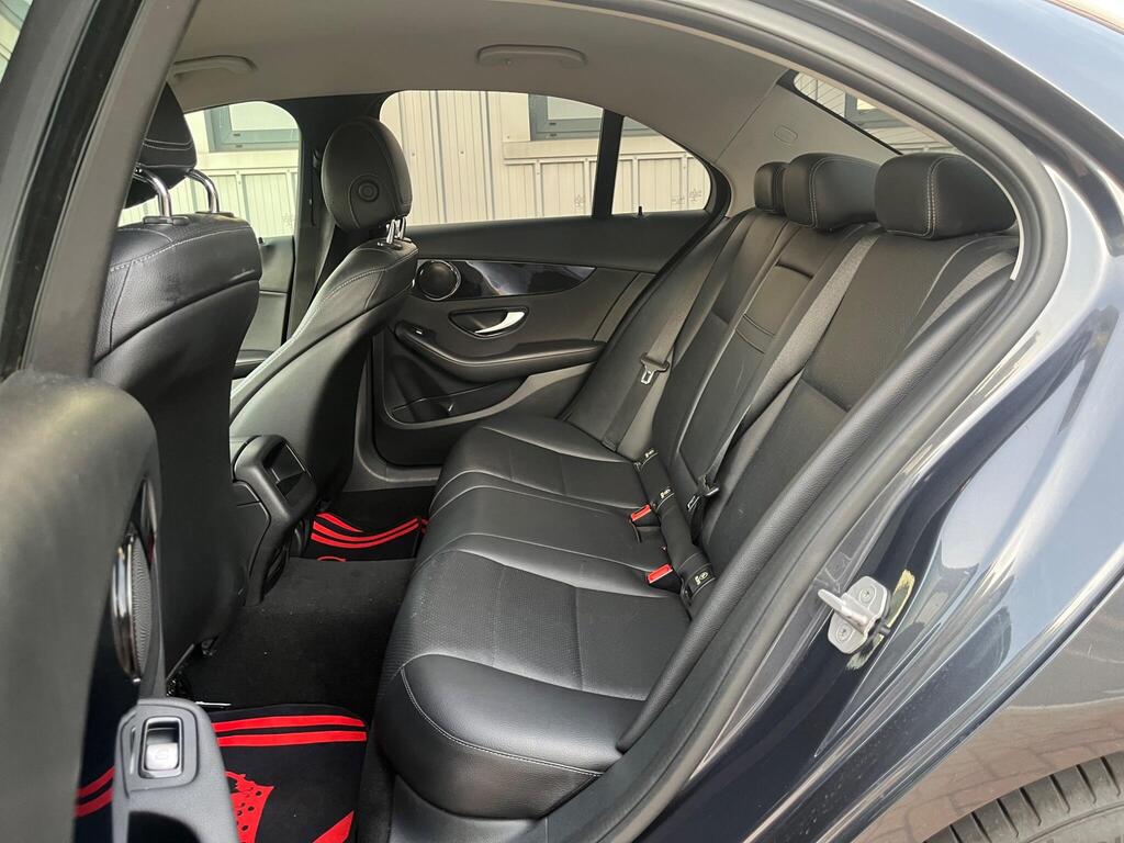 Mercedes-Benz C Class 40