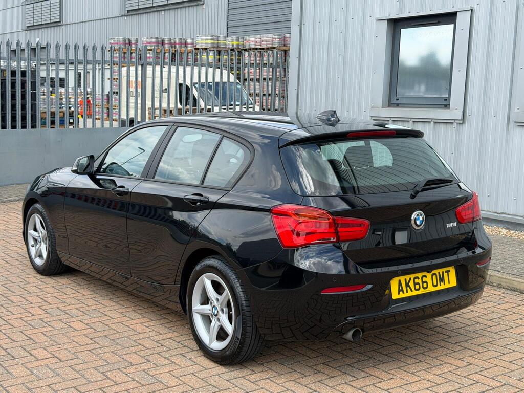 BMW 1 Series 4