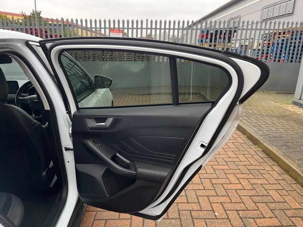 Ford Focus 61