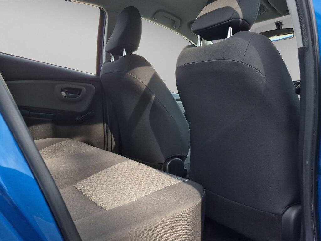 Toyota Yaris 17
