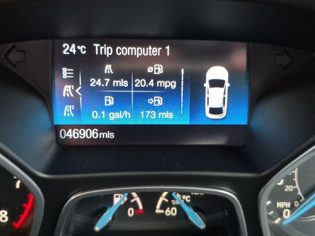 Ford C-Max 42