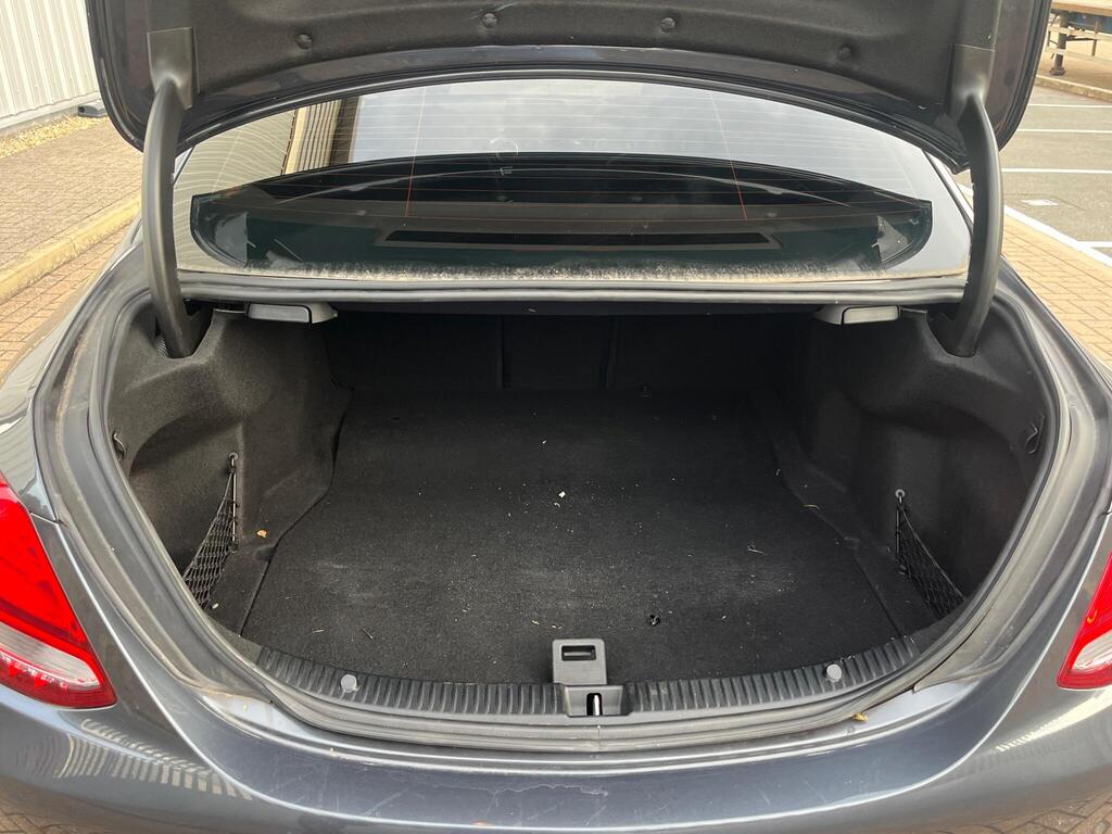 Mercedes-Benz C Class 71