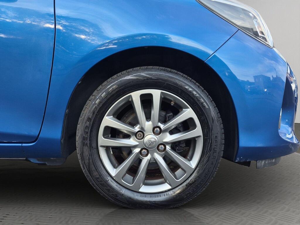 Toyota Yaris 35