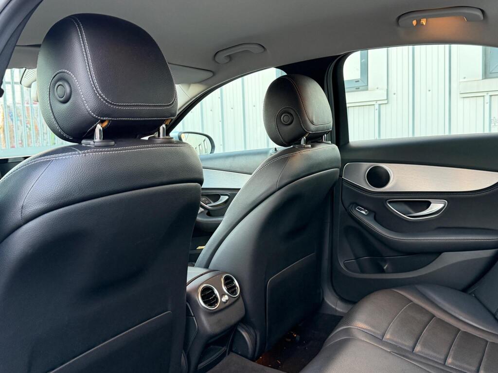 Mercedes-Benz C Class 25