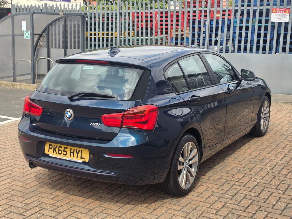 BMW 1 Series 18