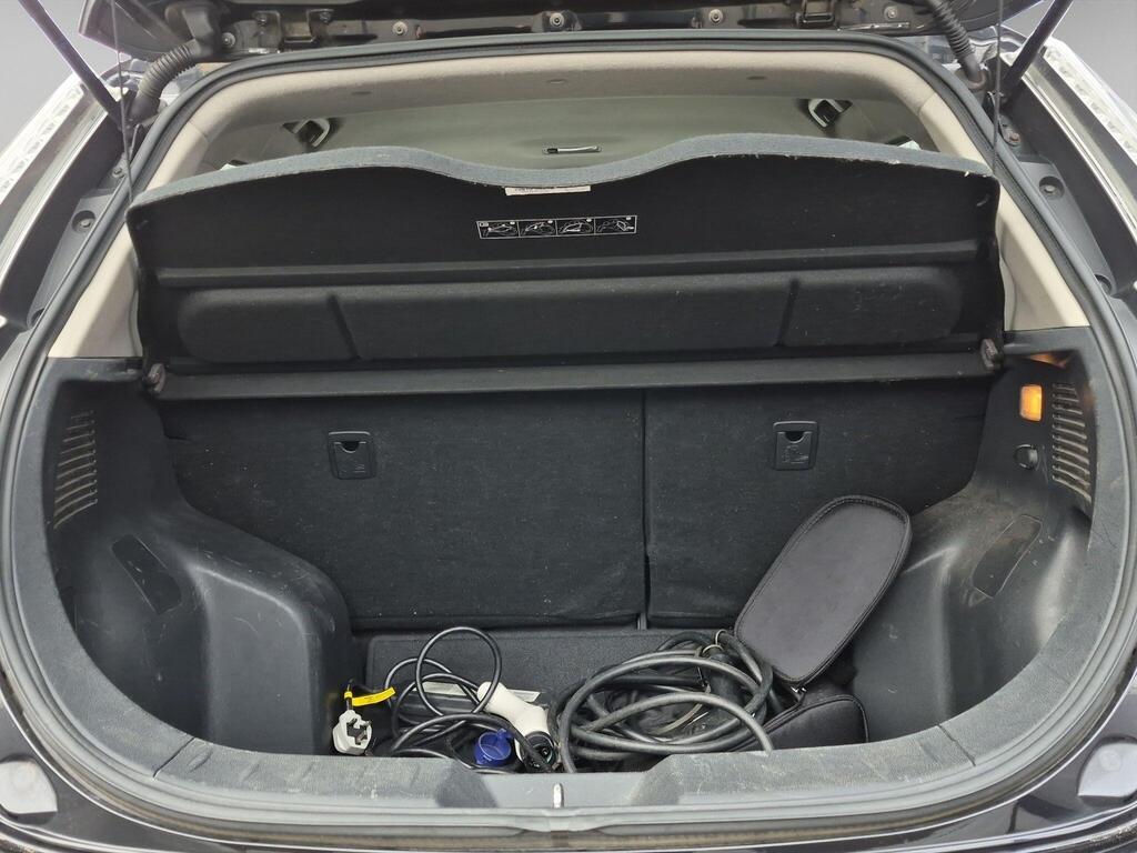 Nissan Leaf 47